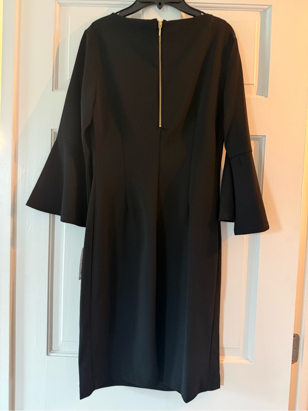 NWT Ronnie Nicole Elegant Black Bell-Sleeve Sheath Dress, Sz 6